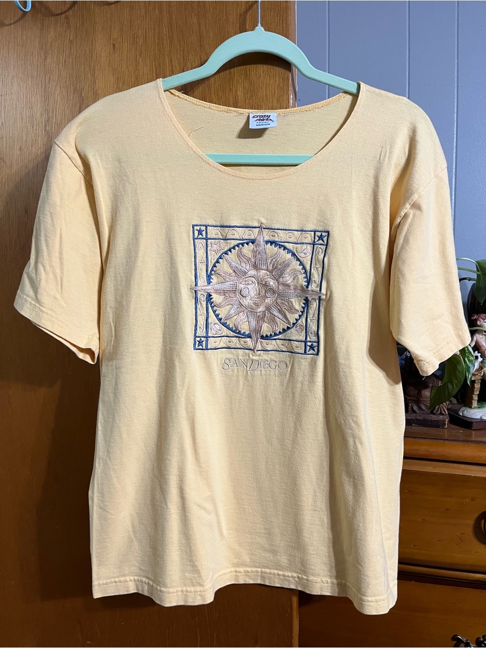 Vintage Crazy Shirts Hawaii Celestial Sun Embroidered San Diego Yellow T-Shirt